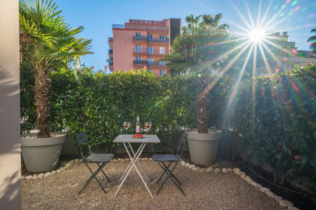 Le Coq Wagner - Parking - Air Conditioning - Pool Apartment Menton Exterior photo