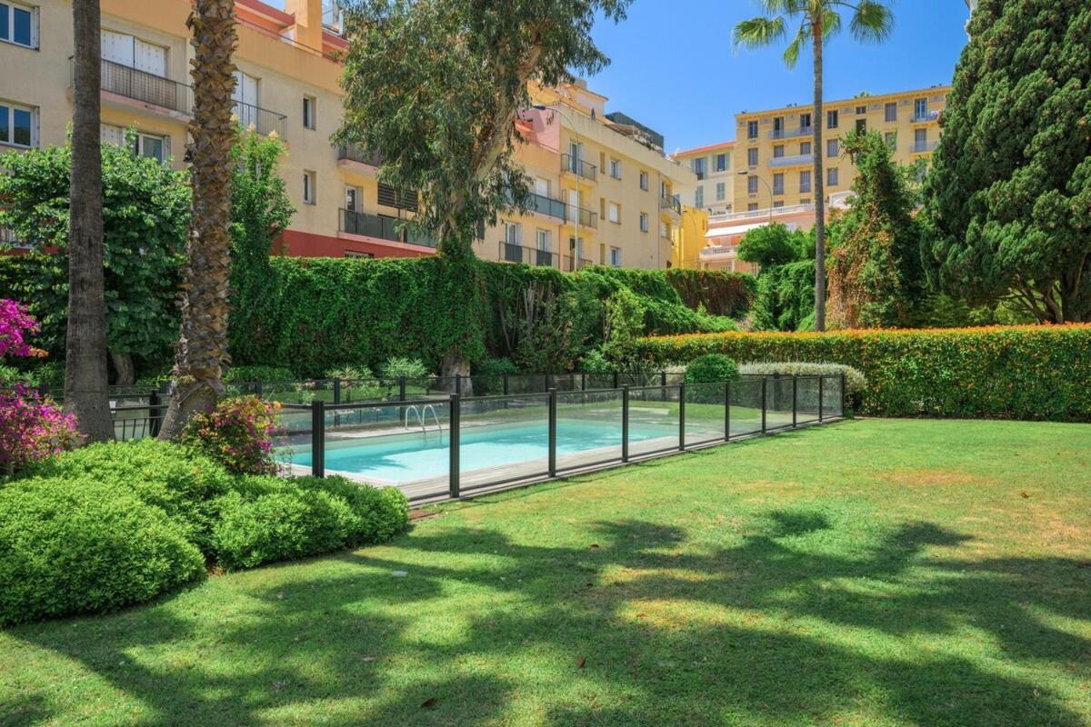 Le Coq Wagner - Parking - Air Conditioning - Pool Apartment Menton Exterior photo