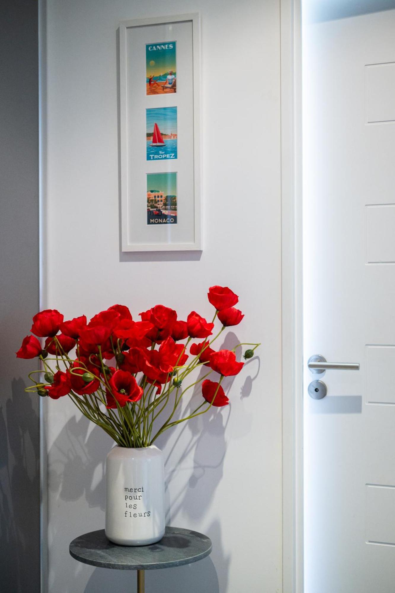 Le Coq Wagner - Parking - Air Conditioning - Pool Apartment Menton Exterior photo